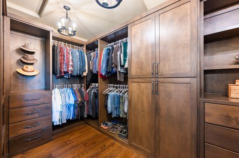 Tiny photo for 431 NE Good Pasture Loop, Terrebonne, OR 97760 (MLS # 220211904)