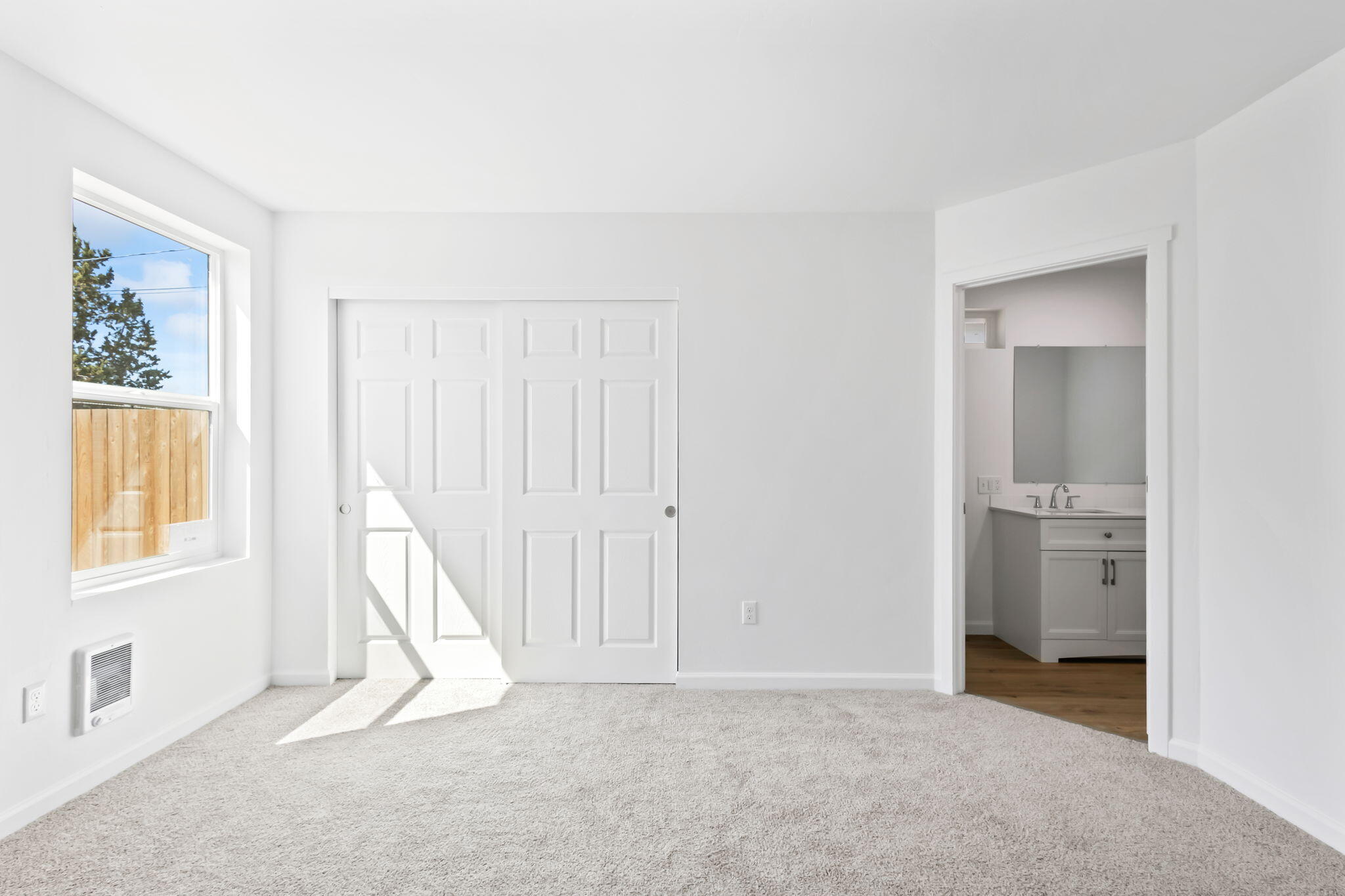 Railroad - Residential