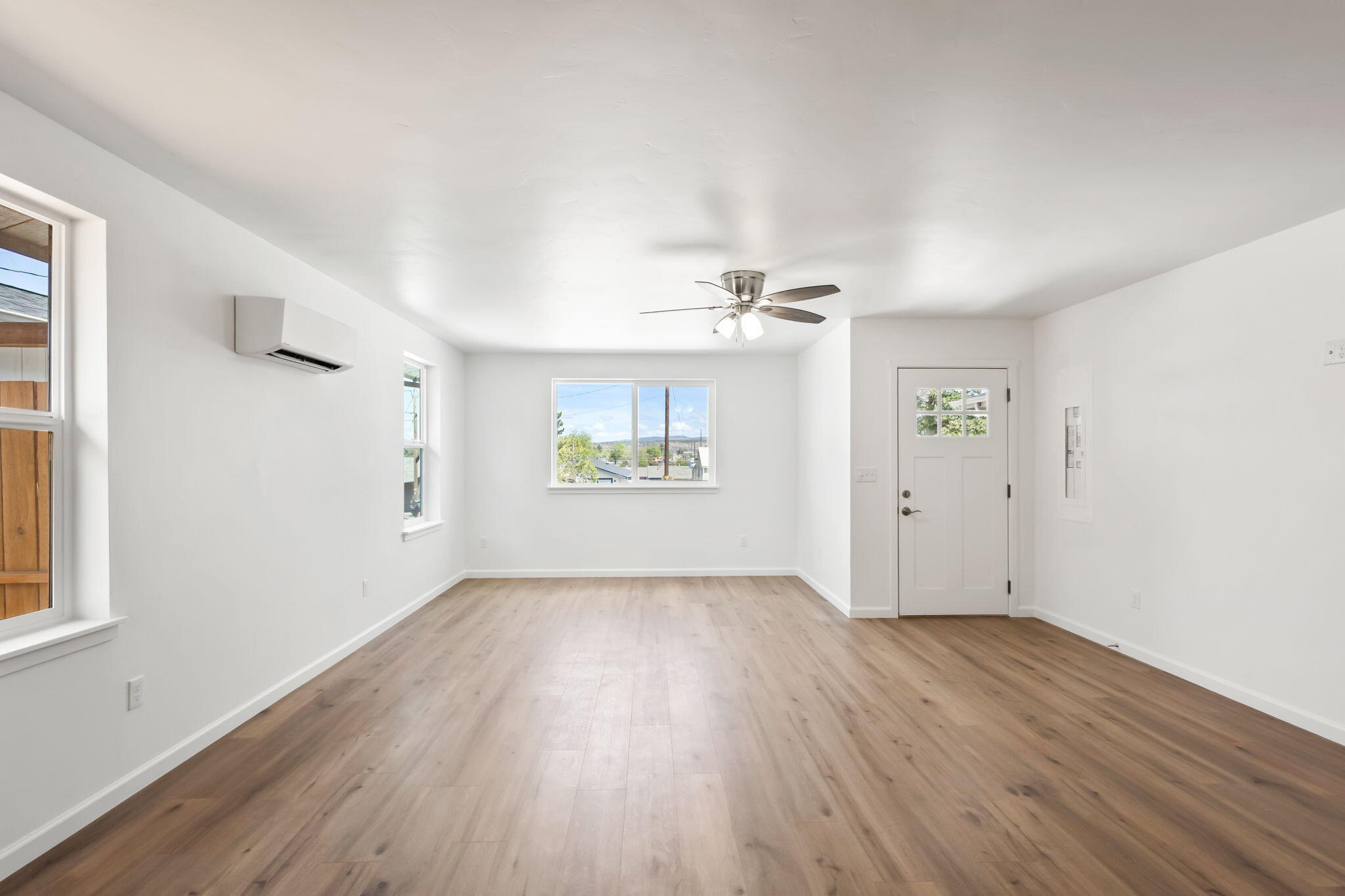 Railroad - Residential