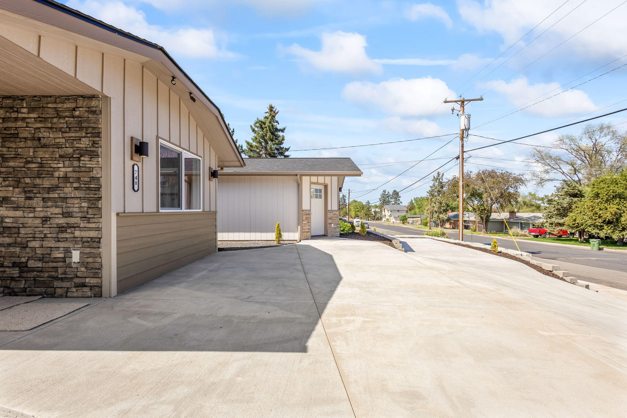 Railroad - Residential