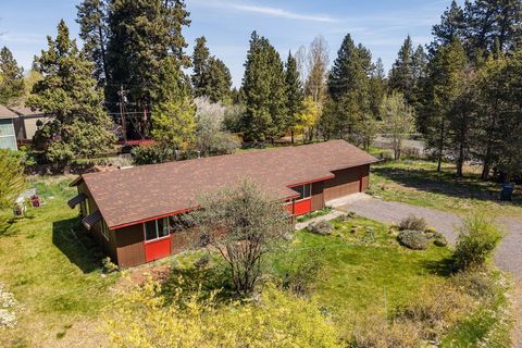Tiny photo for 2323 NE 8th Street, Bend, OR 97701 (MLS # 220221314)