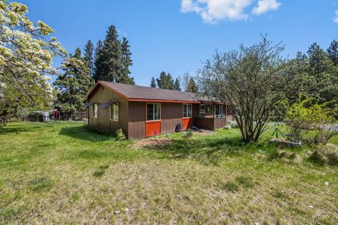 Tiny photo for 2323 NE 8th Street, Bend, OR 97701 (MLS # 220221314)