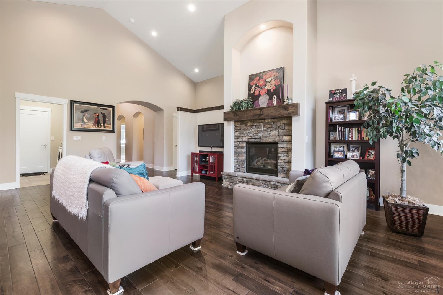 Stonegate - Residential