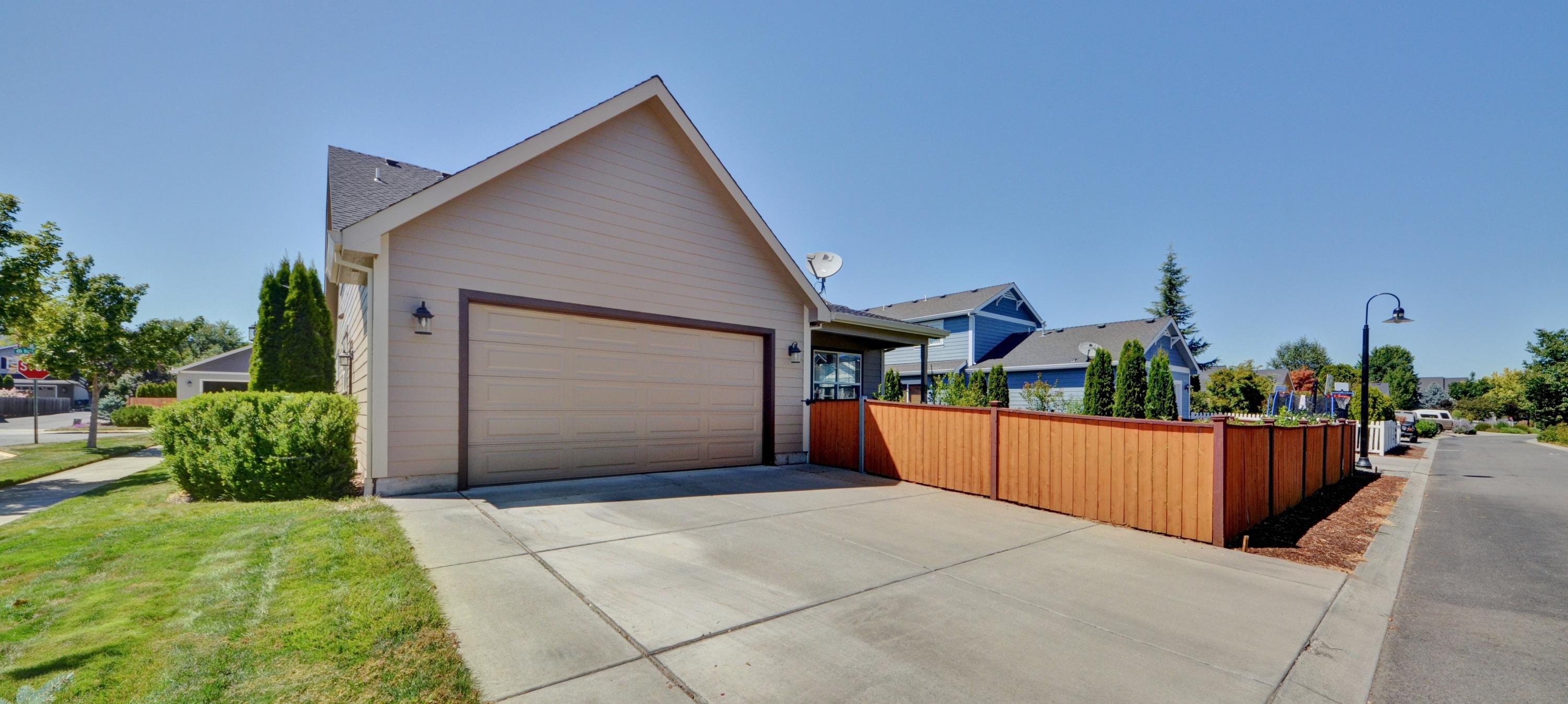 Twin Creeks Crossing Phase I - Residential