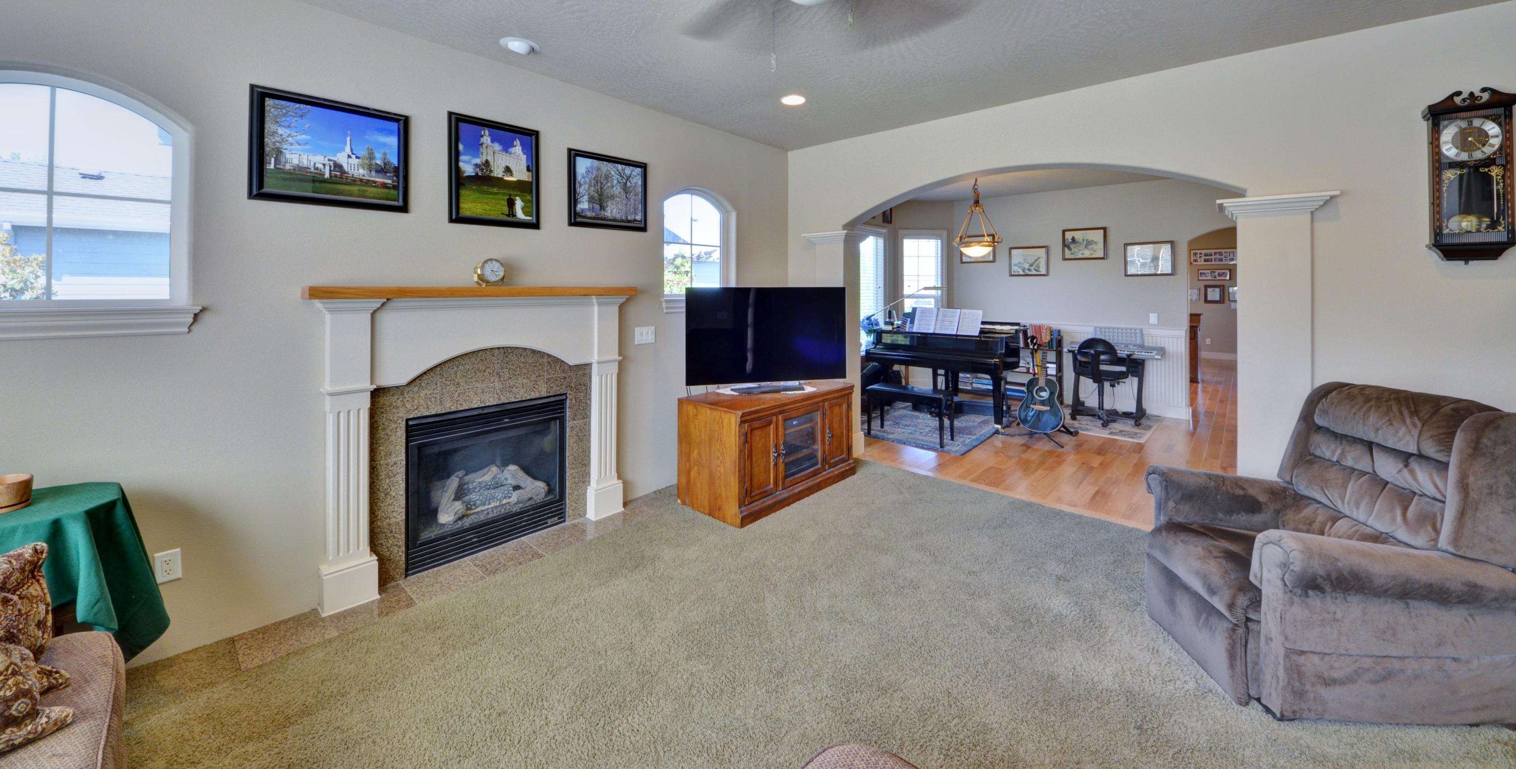 Twin Creeks Crossing Phase I - Residential