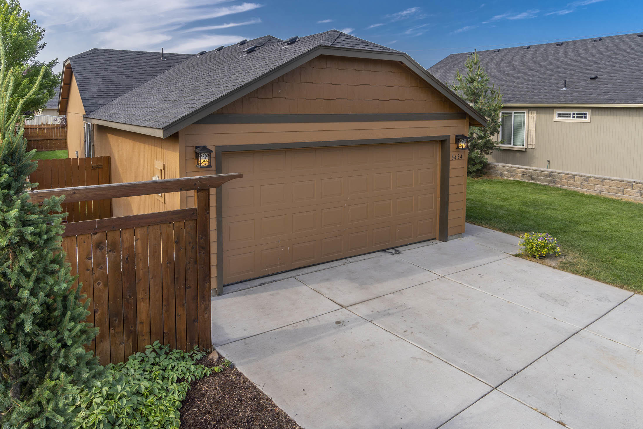 Lawson Crossing - Residential