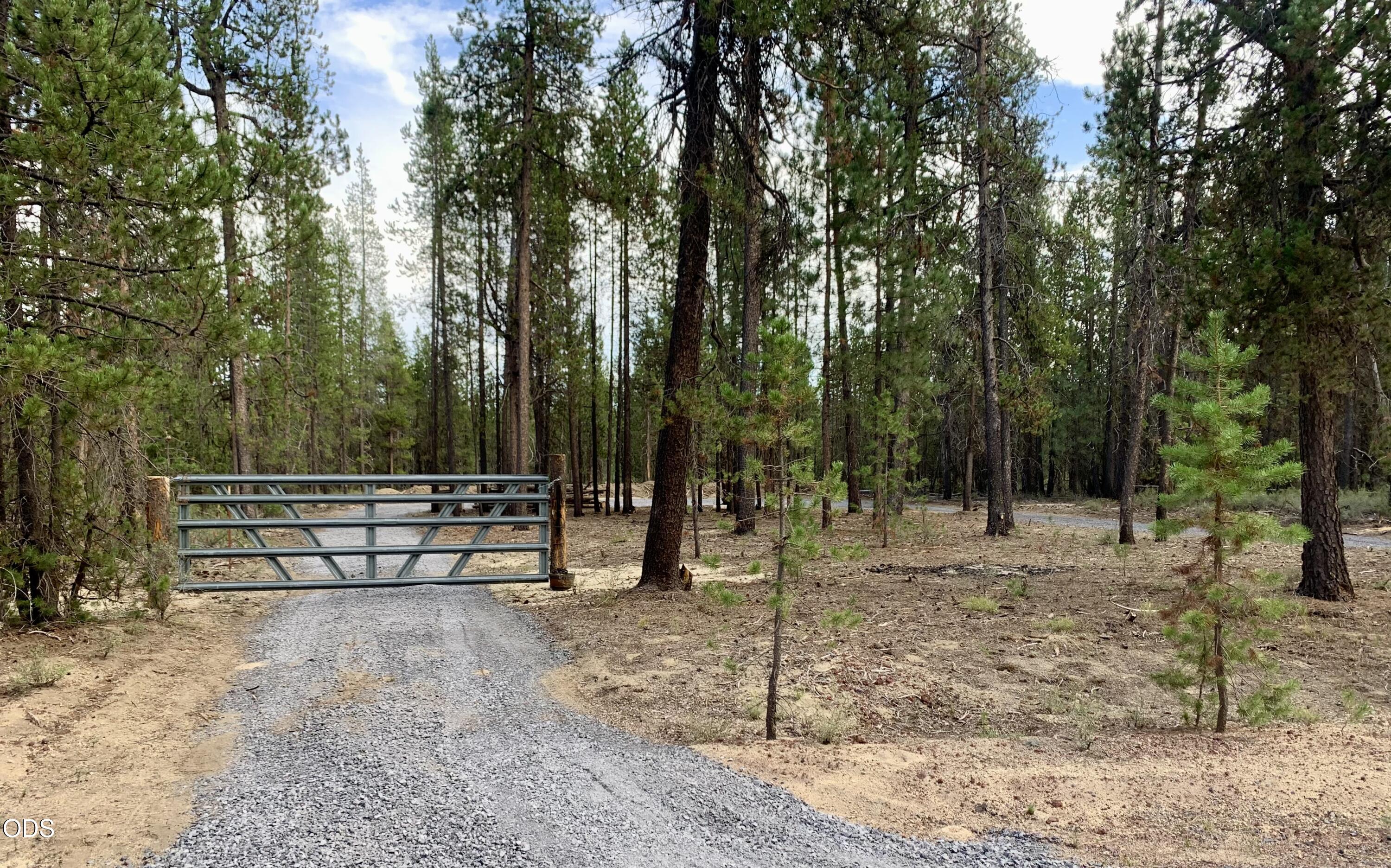 Photo 1 of 6 — 0 Kamloop Lane, Gilchrist, OR 97737