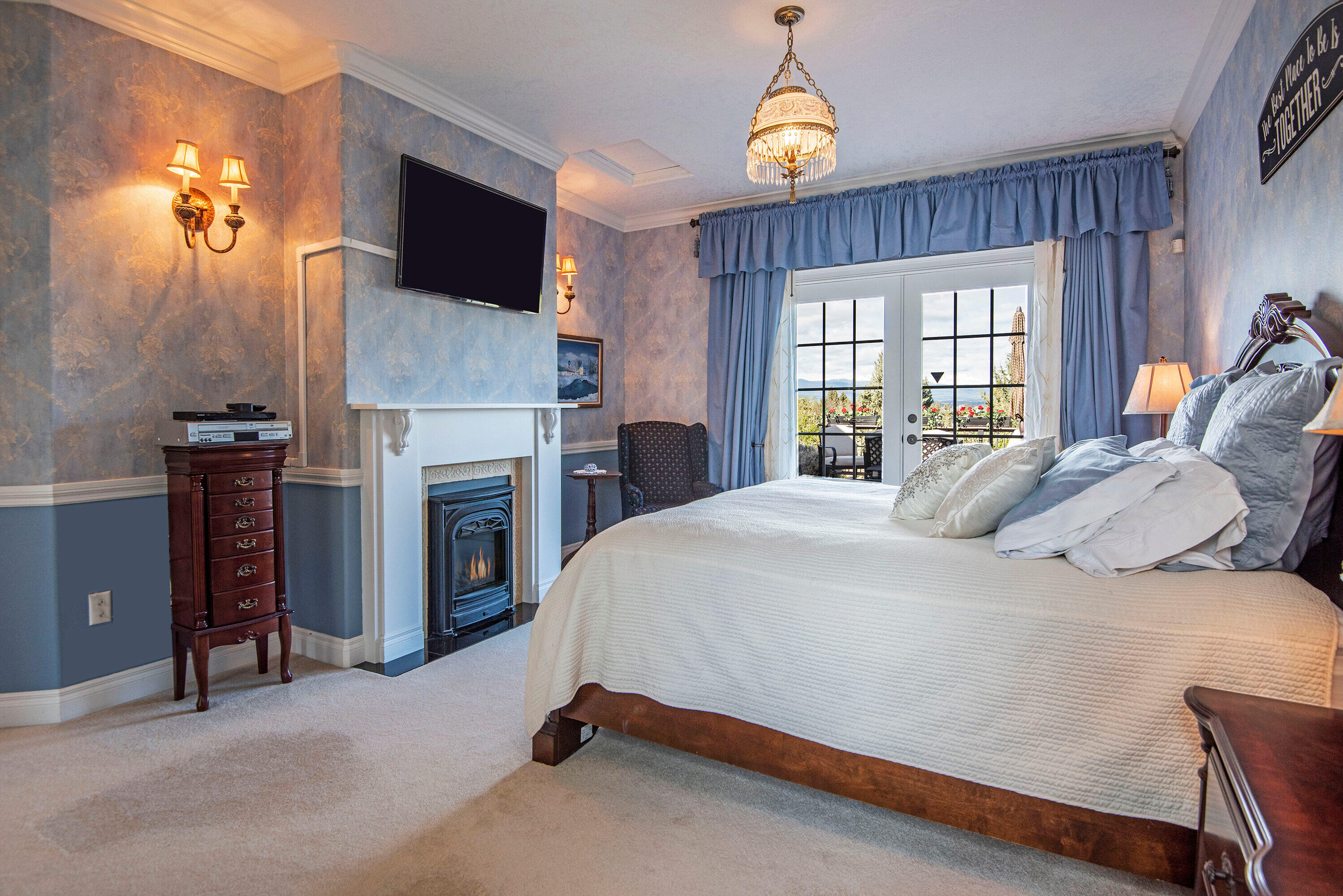 Whispering Pines - Residential