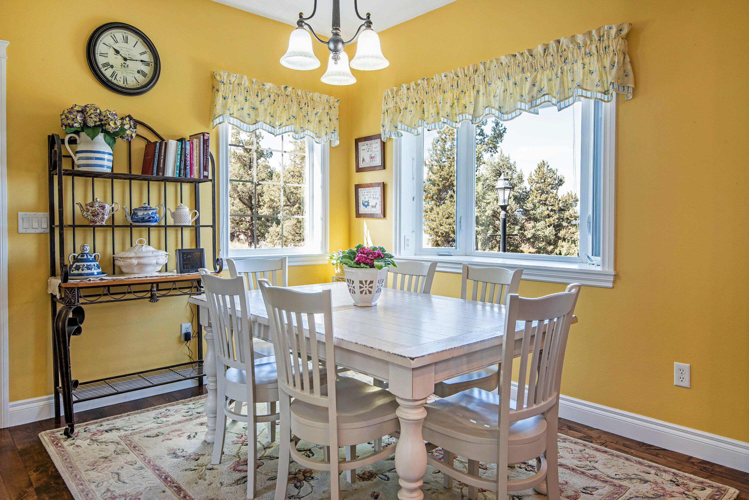 Whispering Pines - Residential