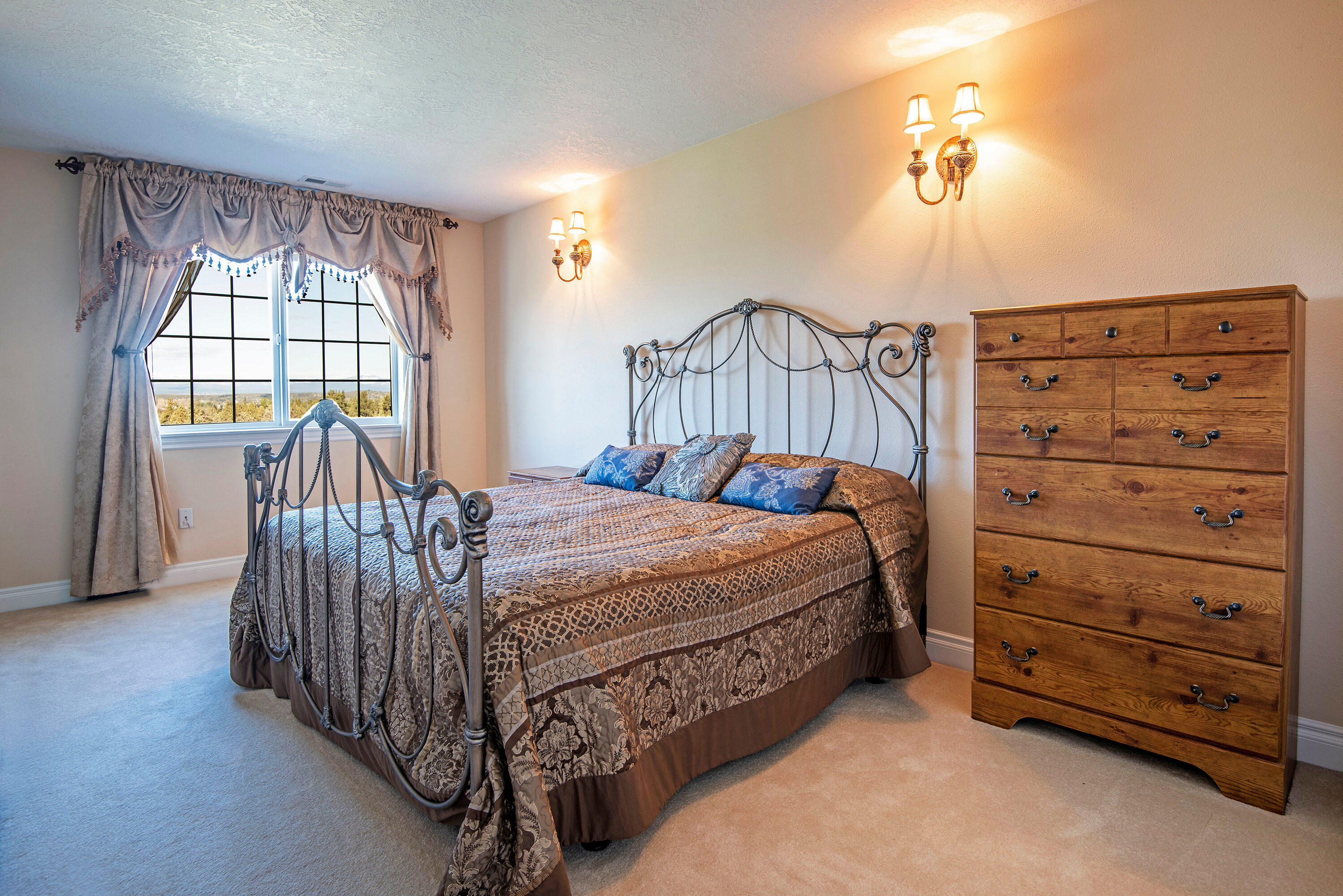 Whispering Pines - Residential