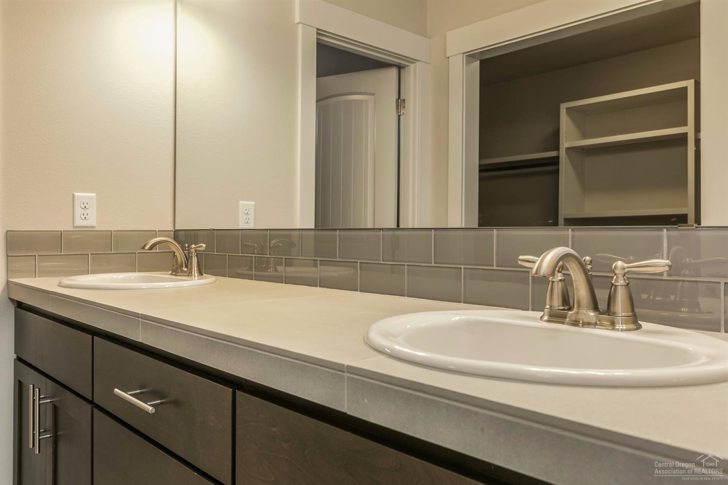 Grizzly Ridge - Residential