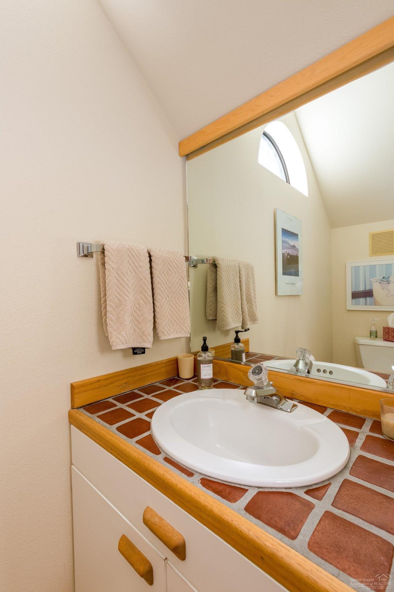 Fairway Point Villag - Residential
