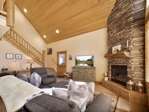 Tiny photo for 4632 Harrier Drive, Klamath Falls, OR 97601 (MLS # 220219754)