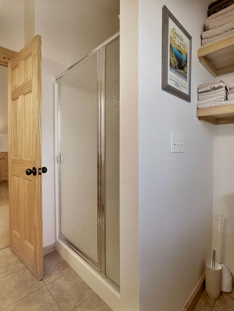 Tiny photo for 4632 Harrier Drive, Klamath Falls, OR 97601 (MLS # 220219754)