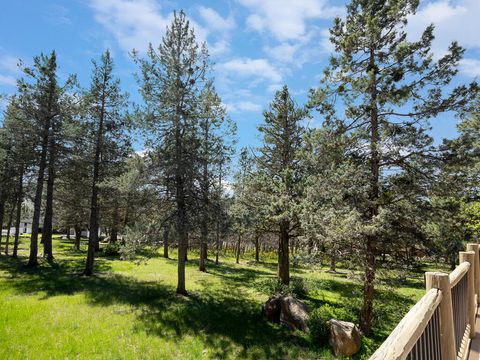 Tiny photo for 4632 Harrier Drive, Klamath Falls, OR 97601 (MLS # 220219754)