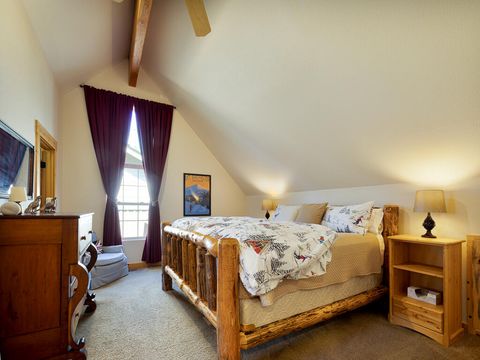 Tiny photo for 4632 Harrier Drive, Klamath Falls, OR 97601 (MLS # 220219754)