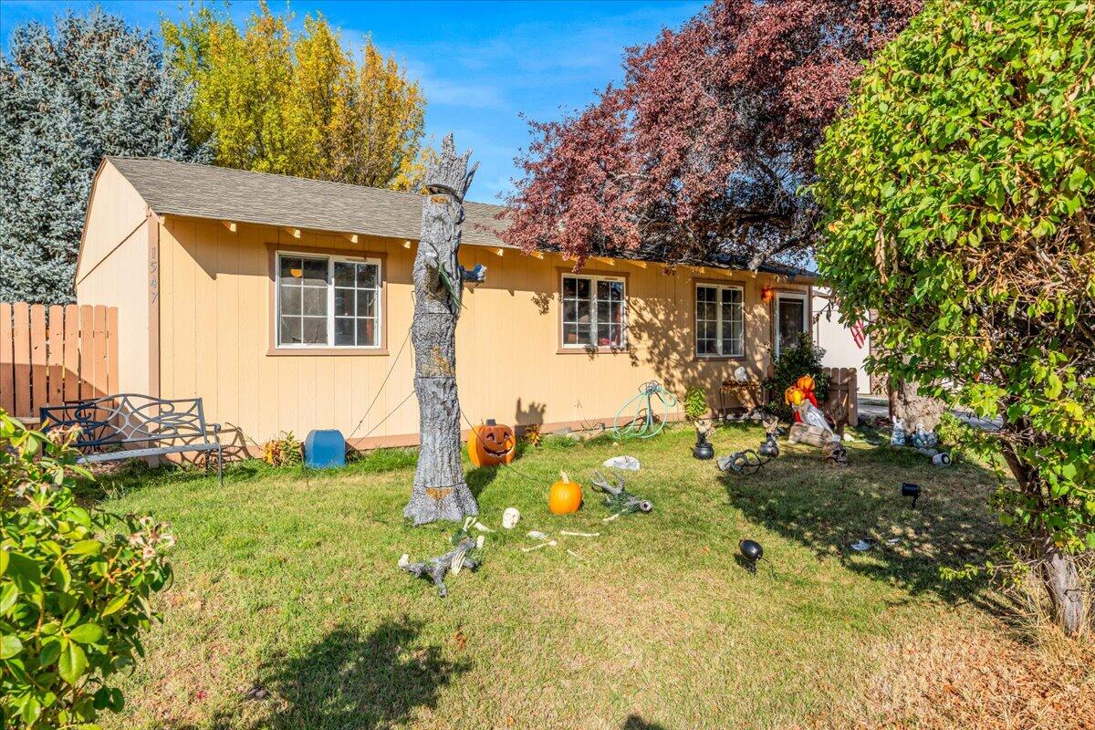 1547 SW 33rd Street