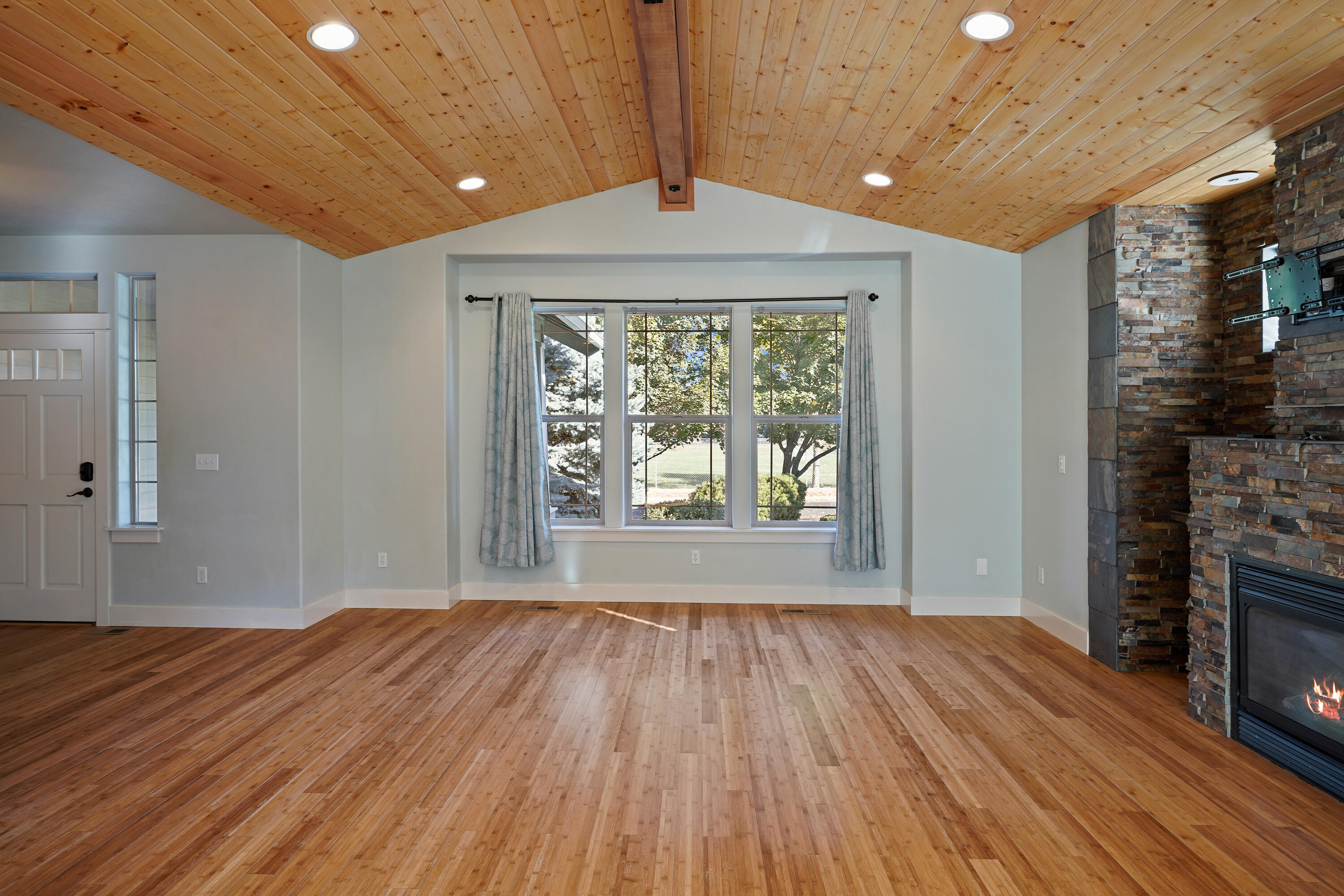 Bella Sera - Residential