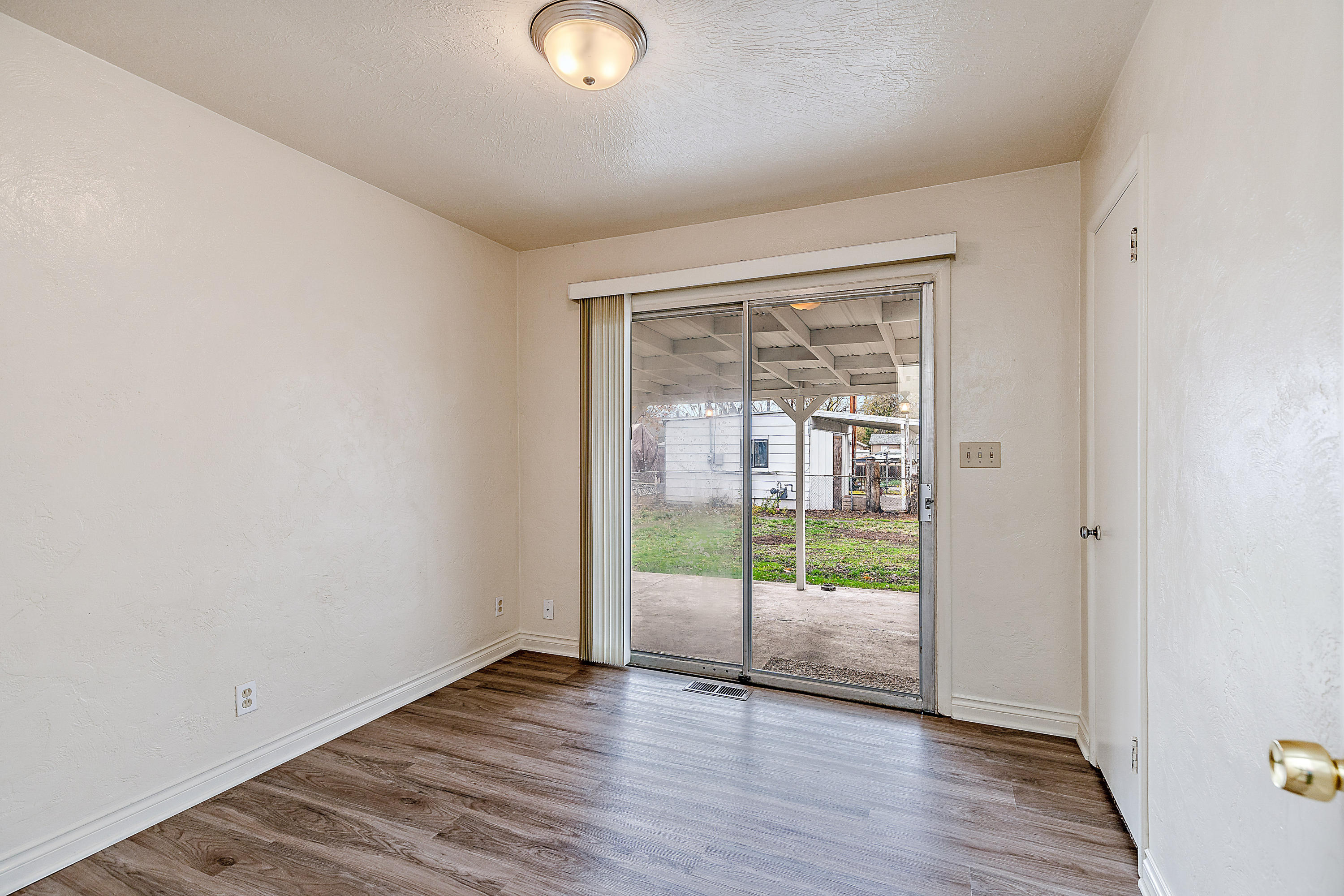 Tuttles Second Addition To Medford - Residential Income