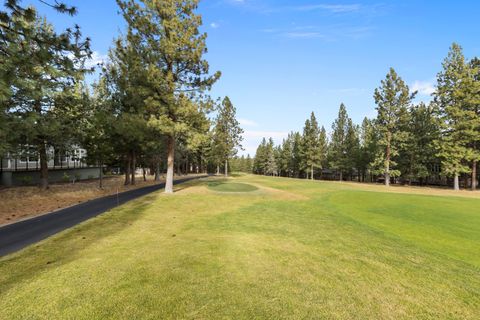 Tiny photo for 3563 NW McCready Drive, Bend, OR 97703 (MLS # 220212905)
