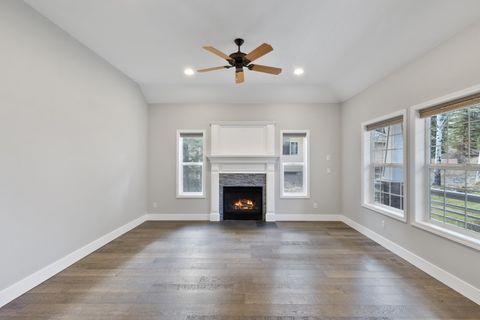 Tiny photo for 3563 NW McCready Drive, Bend, OR 97703 (MLS # 220212905)