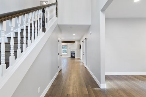 Tiny photo for 3563 NW McCready Drive, Bend, OR 97703 (MLS # 220212905)