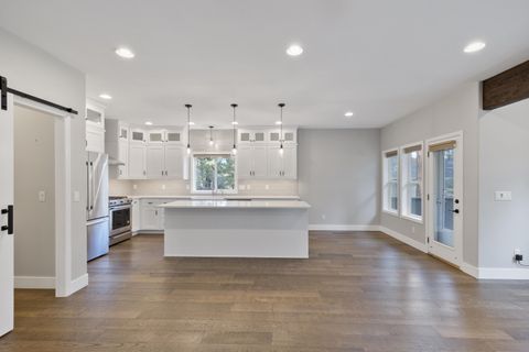 Tiny photo for 3563 NW McCready Drive, Bend, OR 97703 (MLS # 220212905)