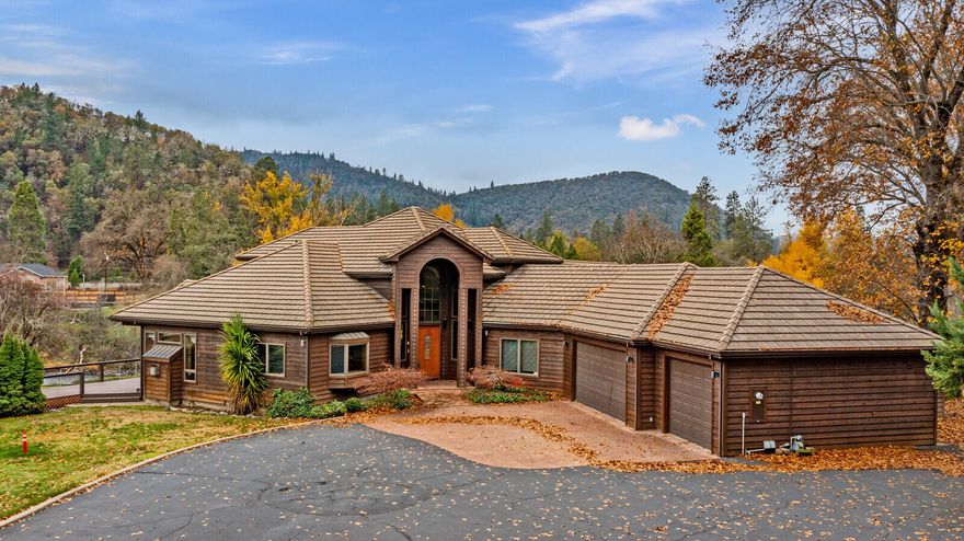 So you dream of life on the river, with irrigated acreage, famous fishing holes and amazing views? This may well be the one you've been waiting for. This 4366 sqft home has 3 bedrooms, 2.5 bathrooms and an enormous bonus room, perfect for entertaining, theatre room or large home gym for the aspirational athlete! Built in 1997 this home sits proudly alongside the Rogue River on 3.5 irrigated acres. With approximately 600 feet of river frontage, this home is sure to please the most avid nature lover, fishing enthusiast or artist. Ornate tile floors cover the majority of the living space, lots of large windows bring great natural light into the home as well as promote the expansive views. You will not want to miss this one. Make your appointment today!