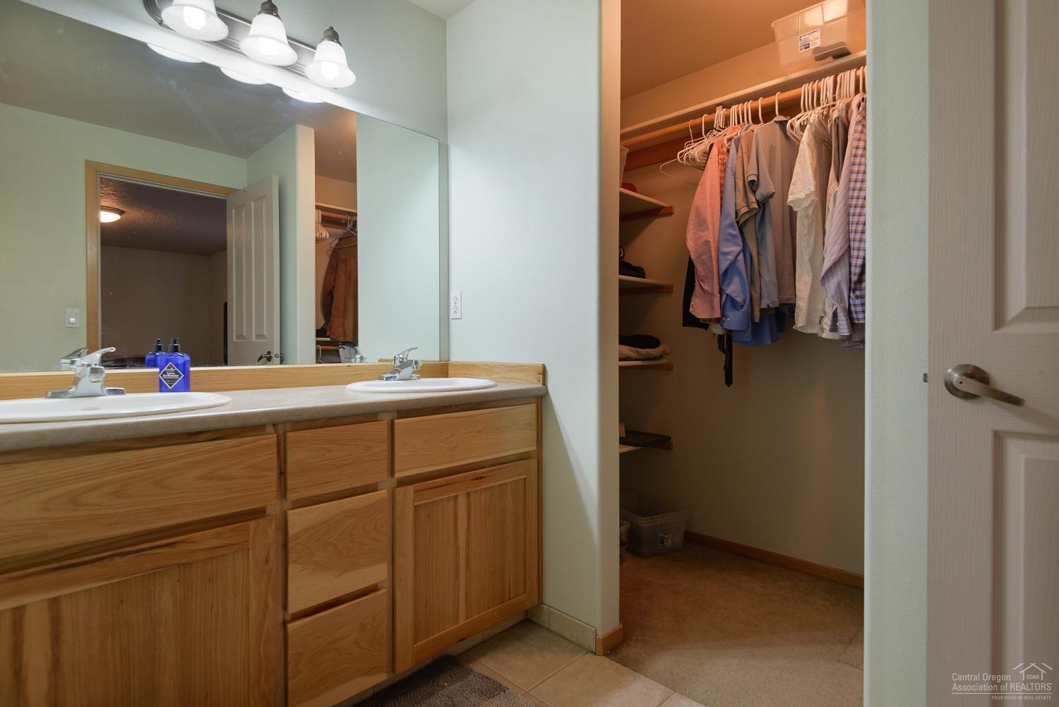 Paulina Peaks - Residential