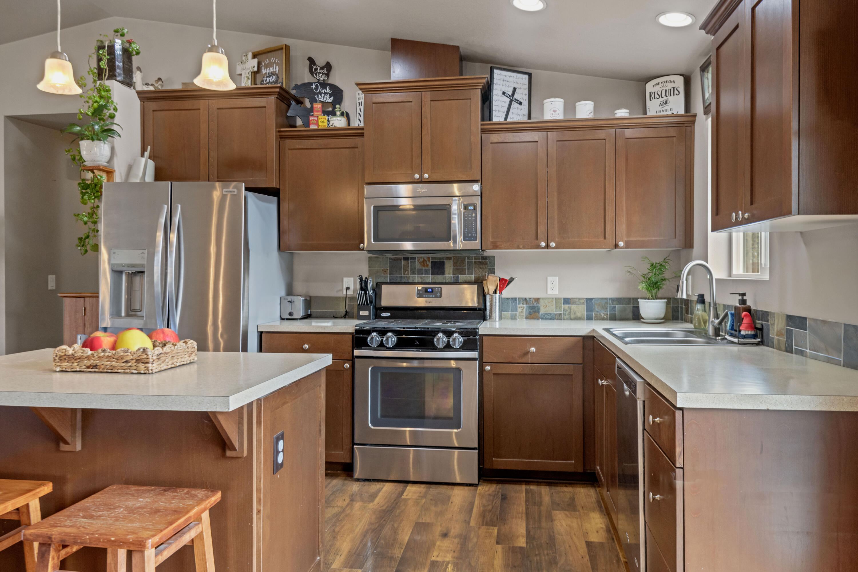 61370 Fairfield Drive