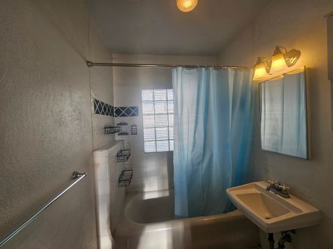 Tiny photo for 1720 Menlo Way, Klamath Falls, OR 97601 (MLS # 220216896)