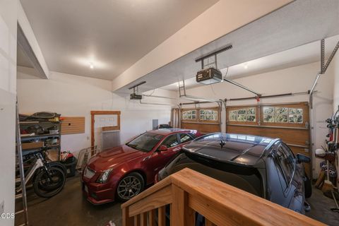 Tiny photo for 11308 Highcrest Court, Redmond, OR 97756 (MLS # 220223835)
