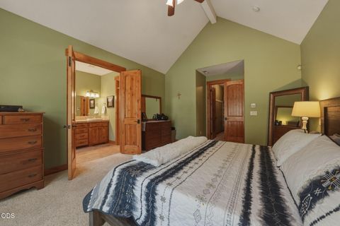 Tiny photo for 11308 Highcrest Court, Redmond, OR 97756 (MLS # 220223835)