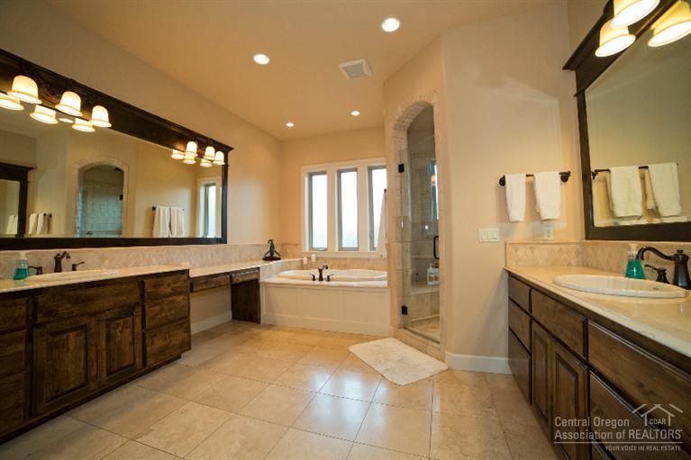 River Rim - Residential