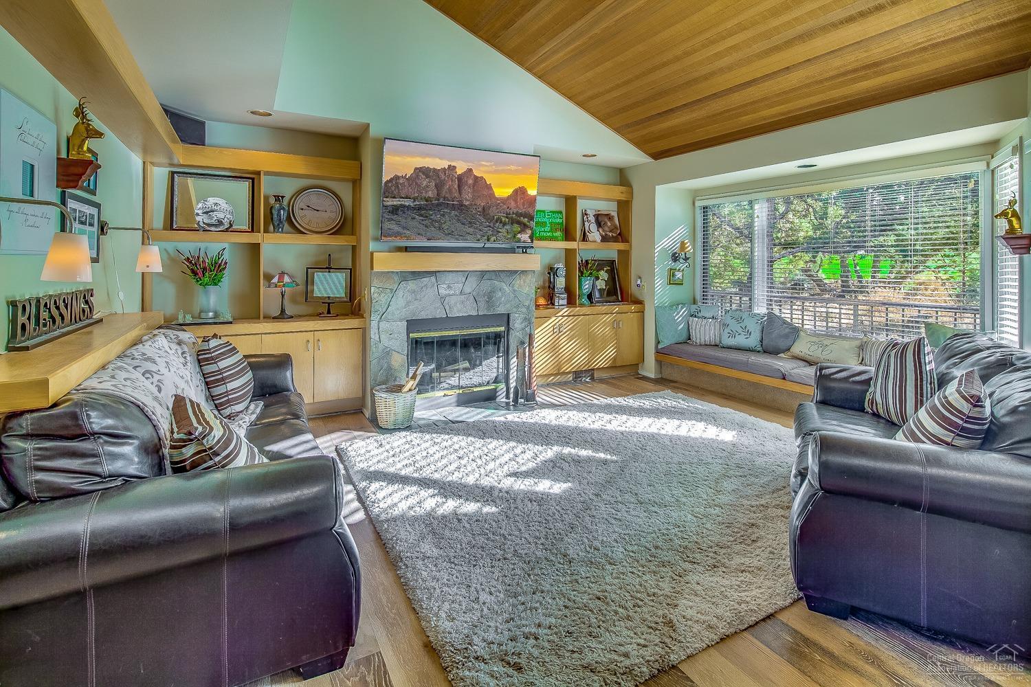 Eagle Crest - Residential