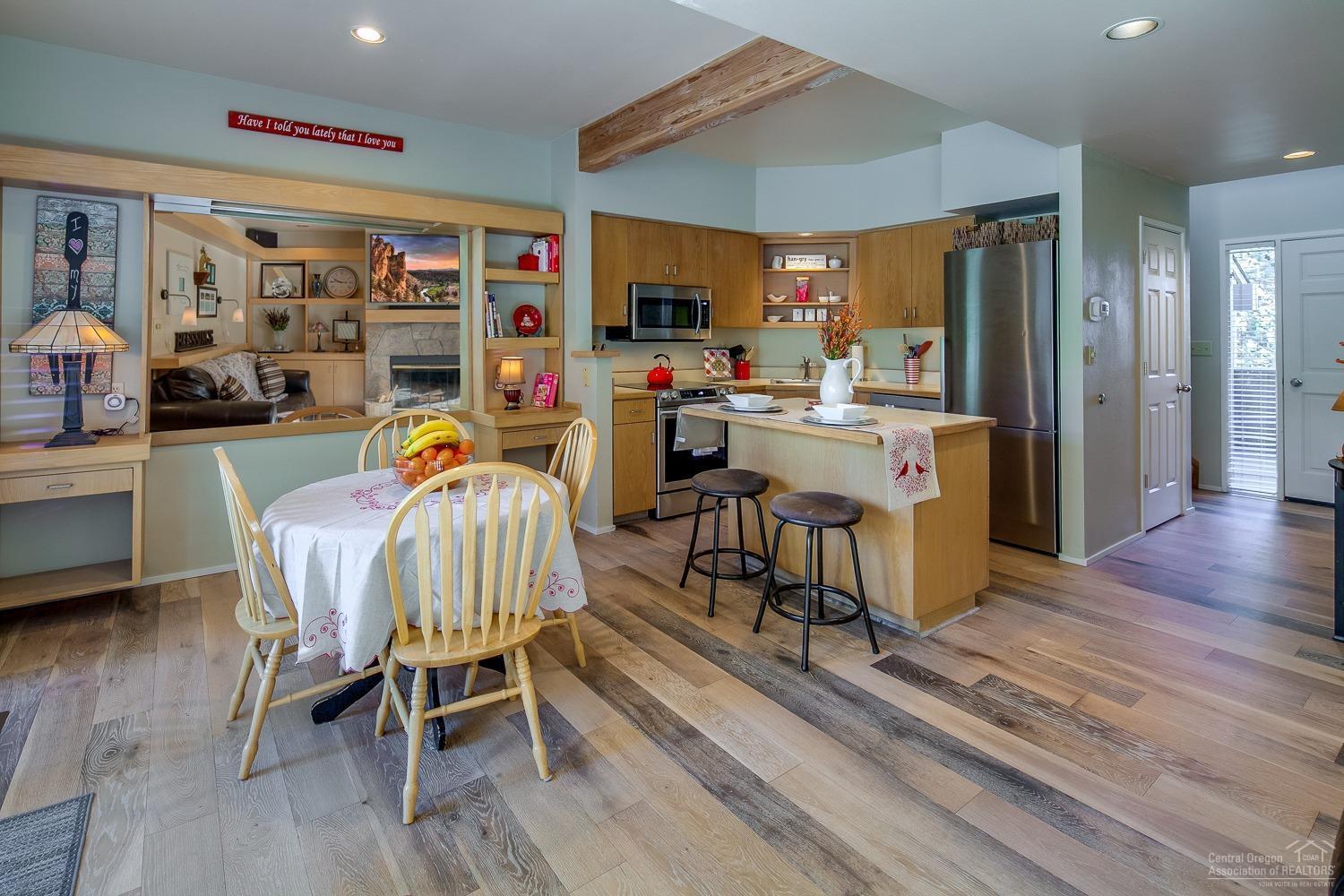 Eagle Crest - Residential