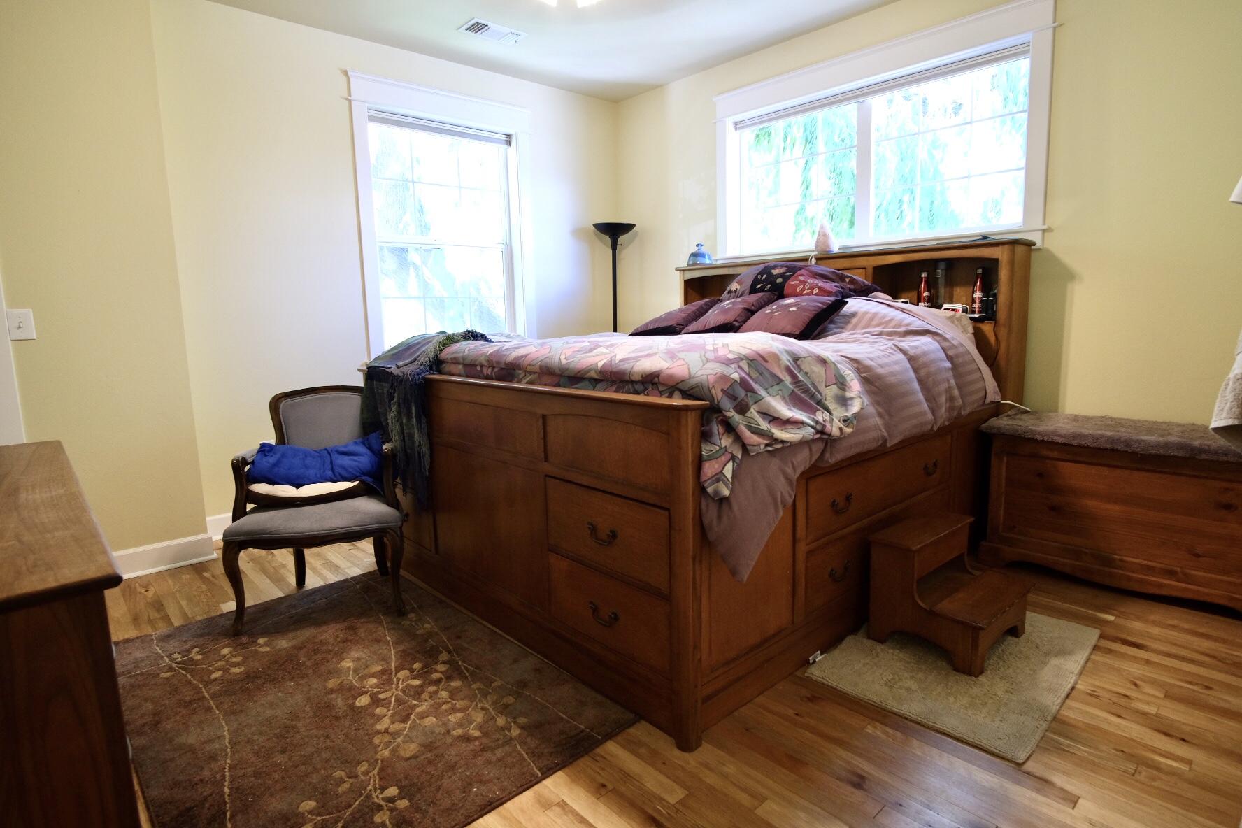 Siskiyou Springs Luxury Townhomes - Residential