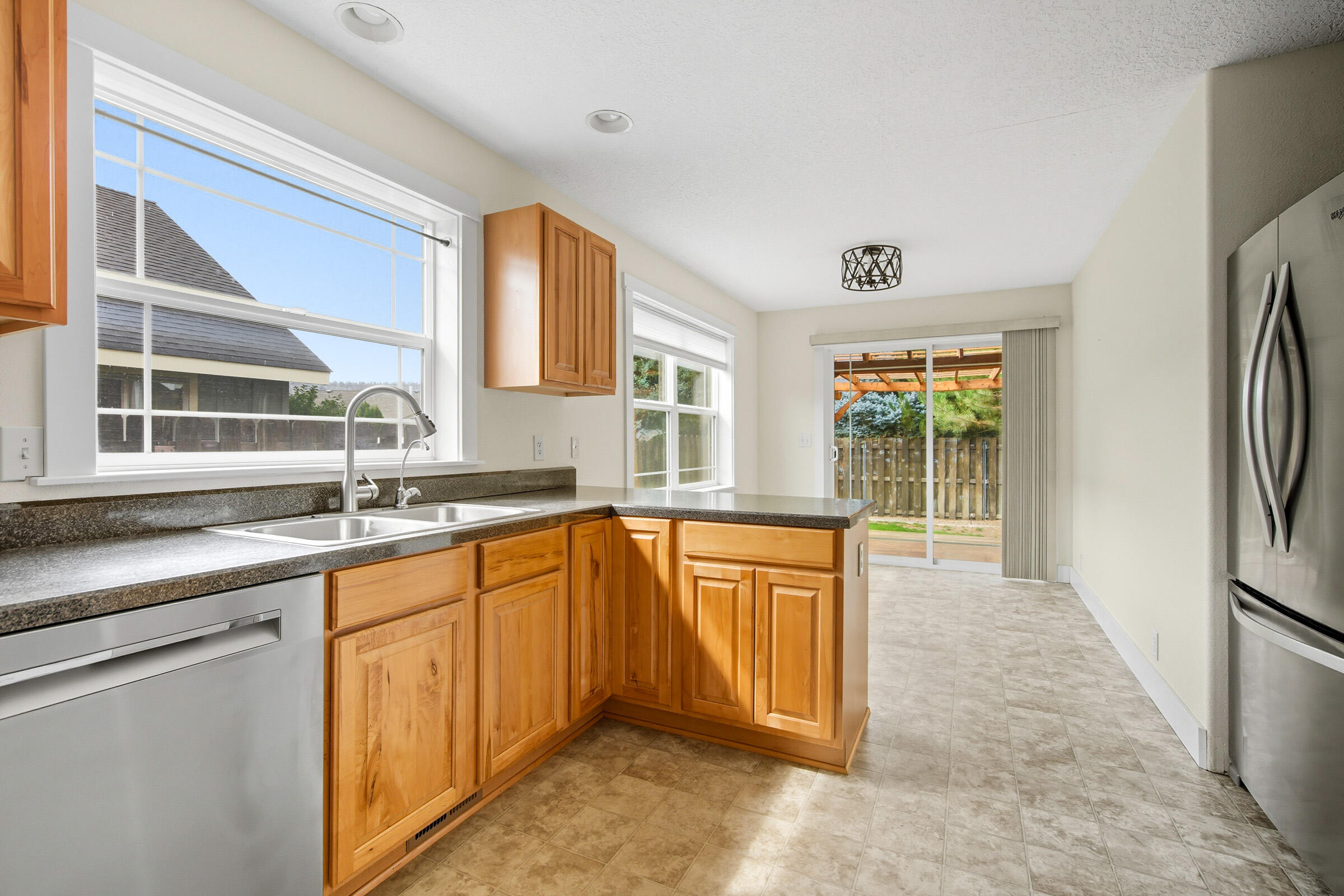 Meadow Lakes Estate - Residential