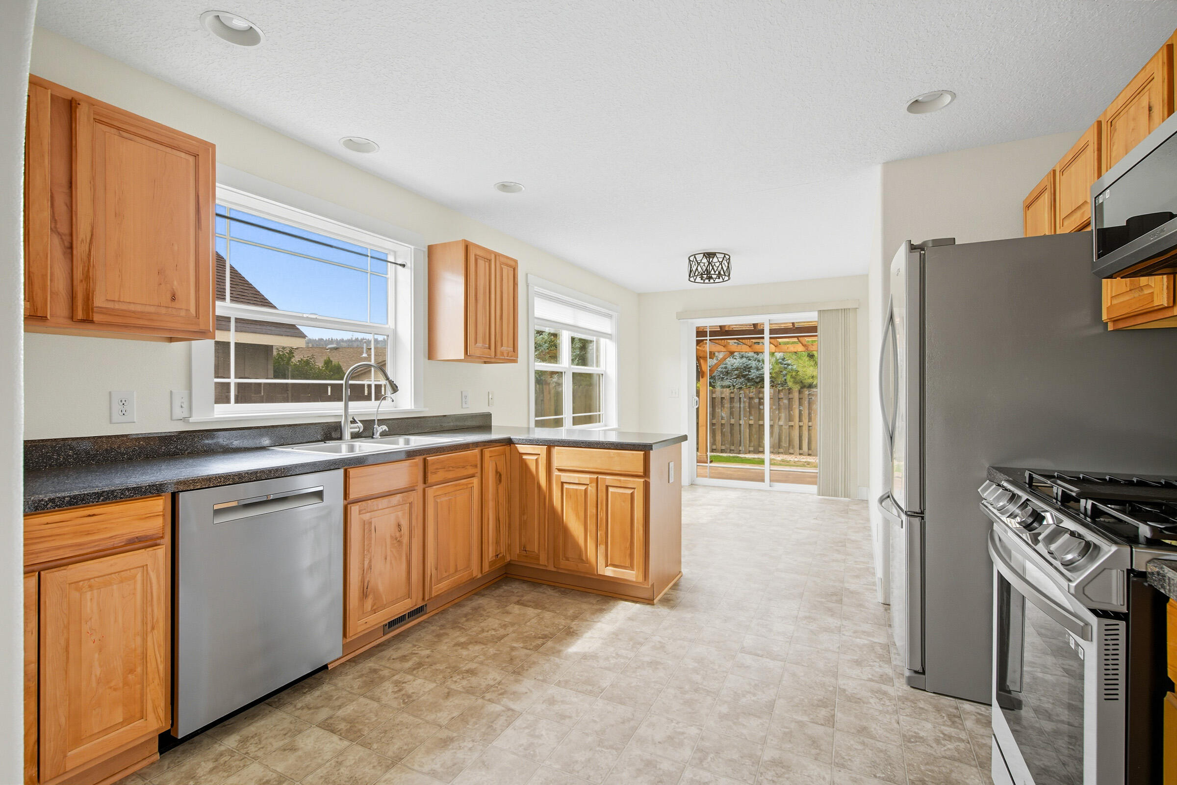 Meadow Lakes Estate - Residential