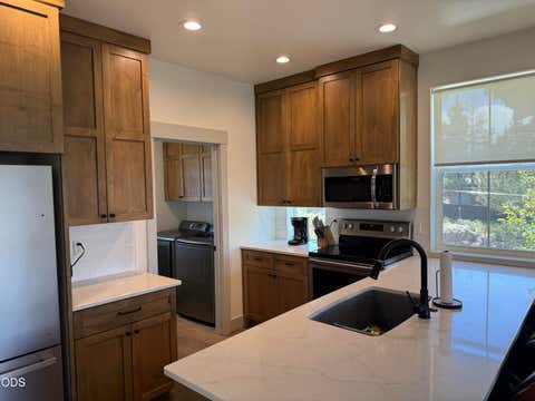 Tiny photo for 62677 NW Mehama Court, Bend, OR 97703 (MLS # 220227257)