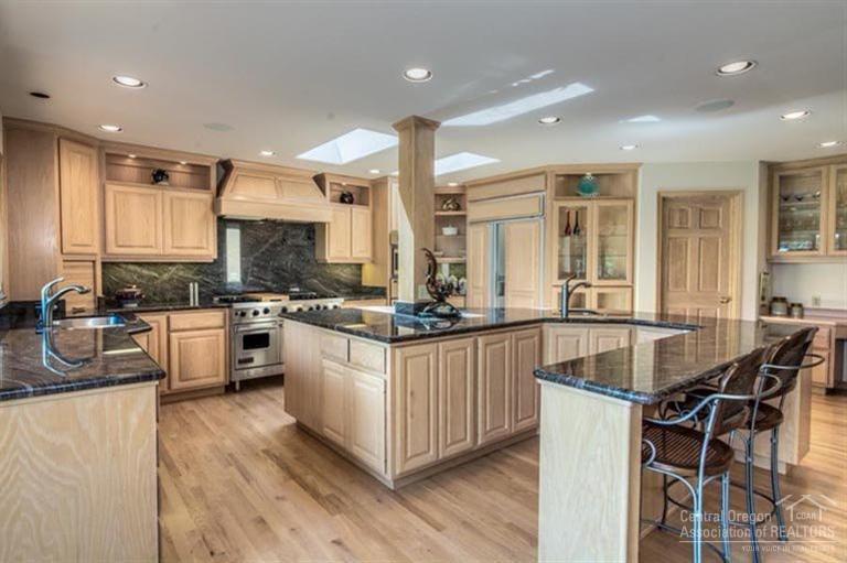 Fairway Point Villag - Residential