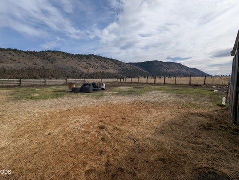 Tiny photo for 29277 Highway 97 N, Chiloquin, OR 97624 (MLS # 220225391)