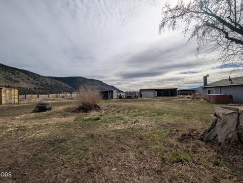 Tiny photo for 29277 Highway 97 N, Chiloquin, OR 97624 (MLS # 220225391)