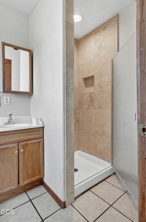 Tiny photo for 29277 Highway 97 N, Chiloquin, OR 97624 (MLS # 220225391)