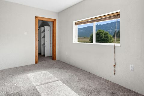 Tiny photo for 29277 Highway 97 N, Chiloquin, OR 97624 (MLS # 220225391)