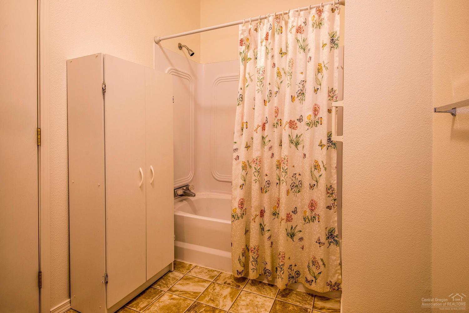 Deschutes RiverWoods - Residential