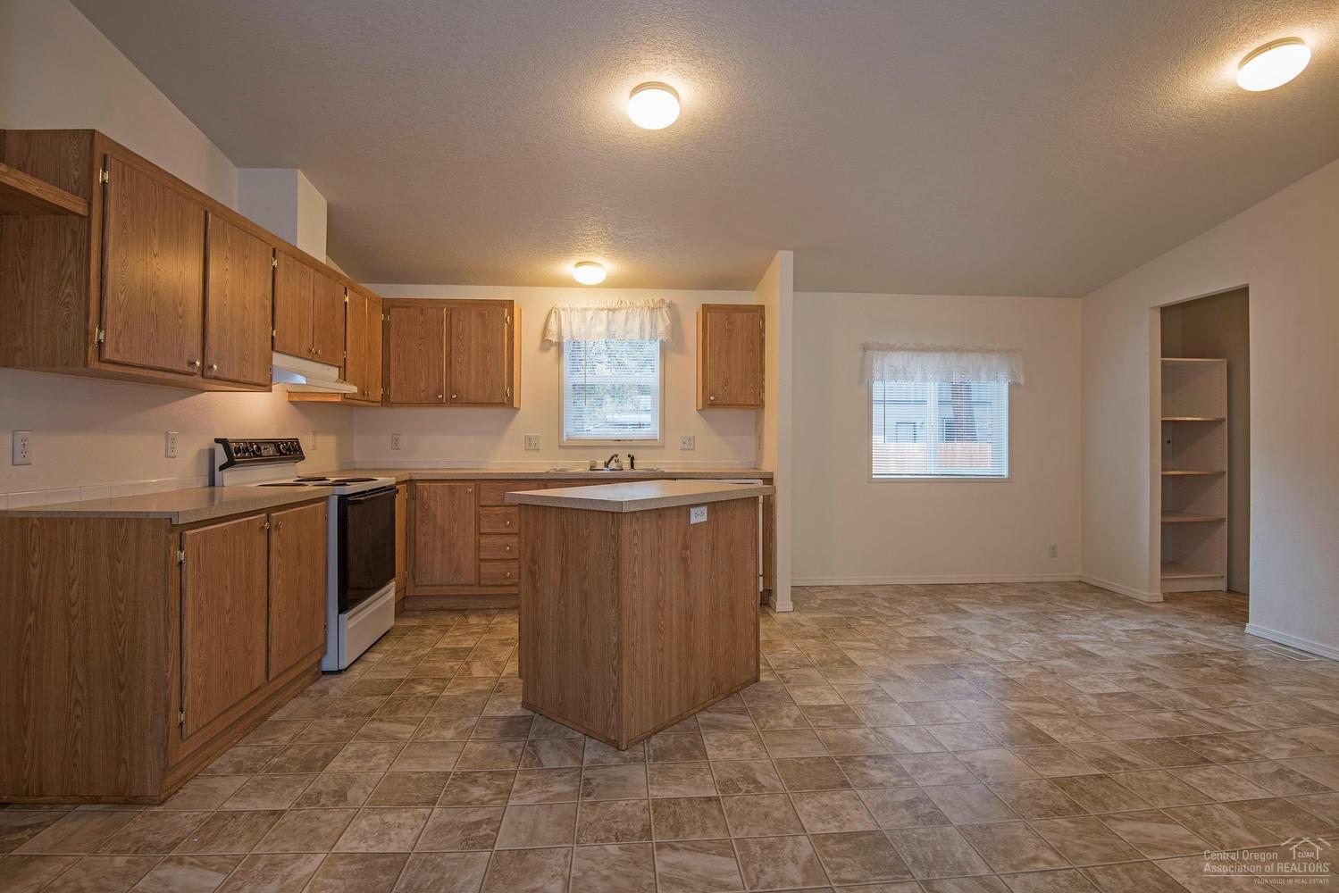 Deschutes RiverWoods - Residential