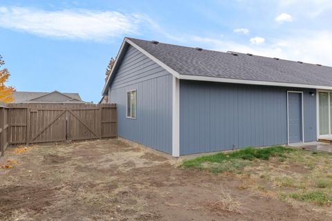 Tiny photo for 2068 NE Elk Street, Prineville, OR 97754 (MLS # 220211269)
