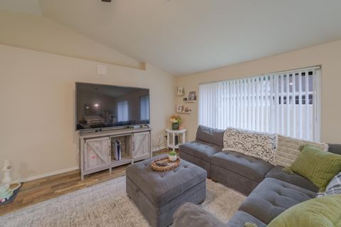 Tiny photo for 2068 NE Elk Street, Prineville, OR 97754 (MLS # 220211269)