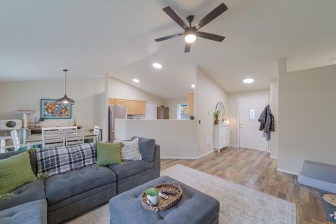 Tiny photo for 2068 NE Elk Street, Prineville, OR 97754 (MLS # 220211269)